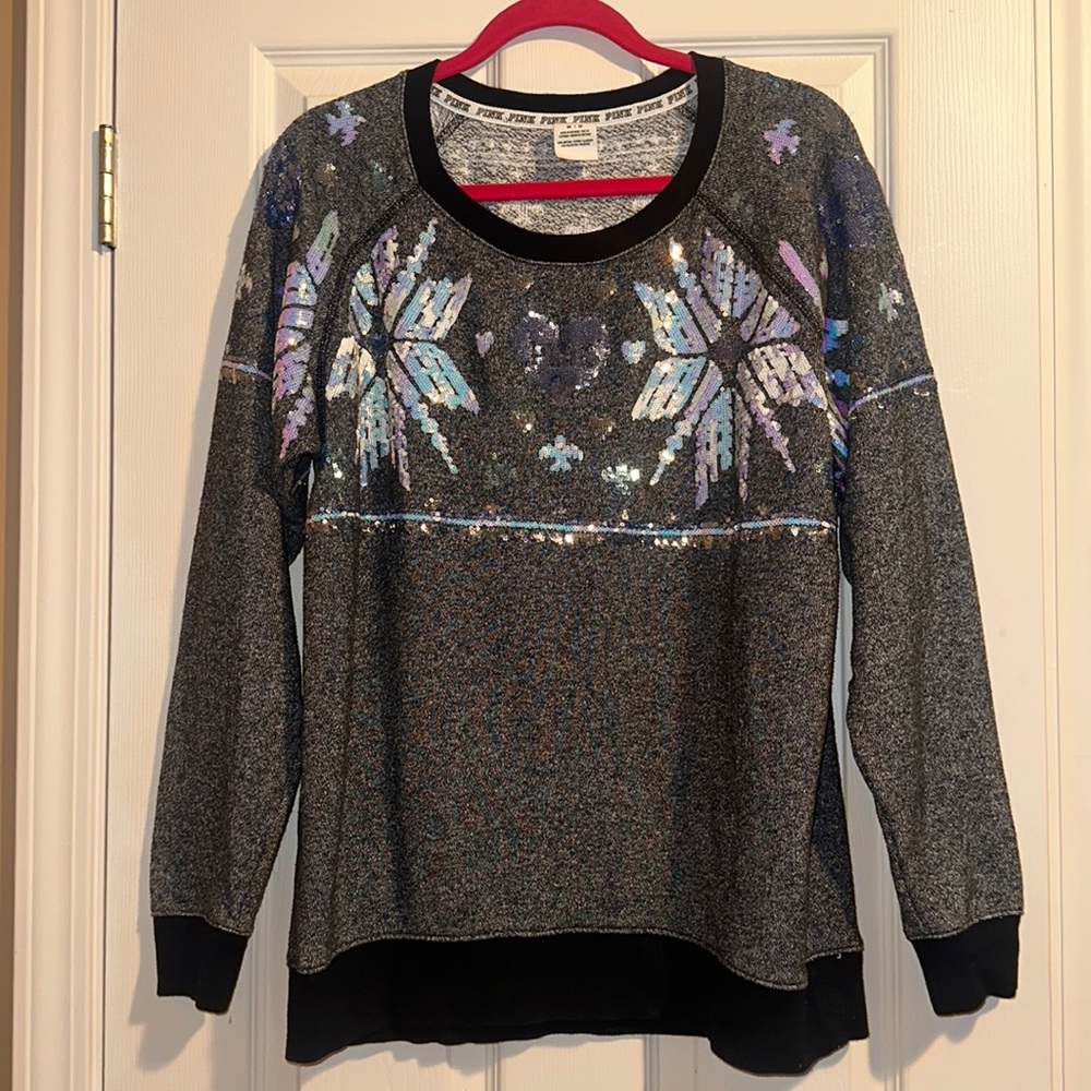 LIMITED EDITION ❄️ Victoria’s Secret winter sequin sweater ❄️